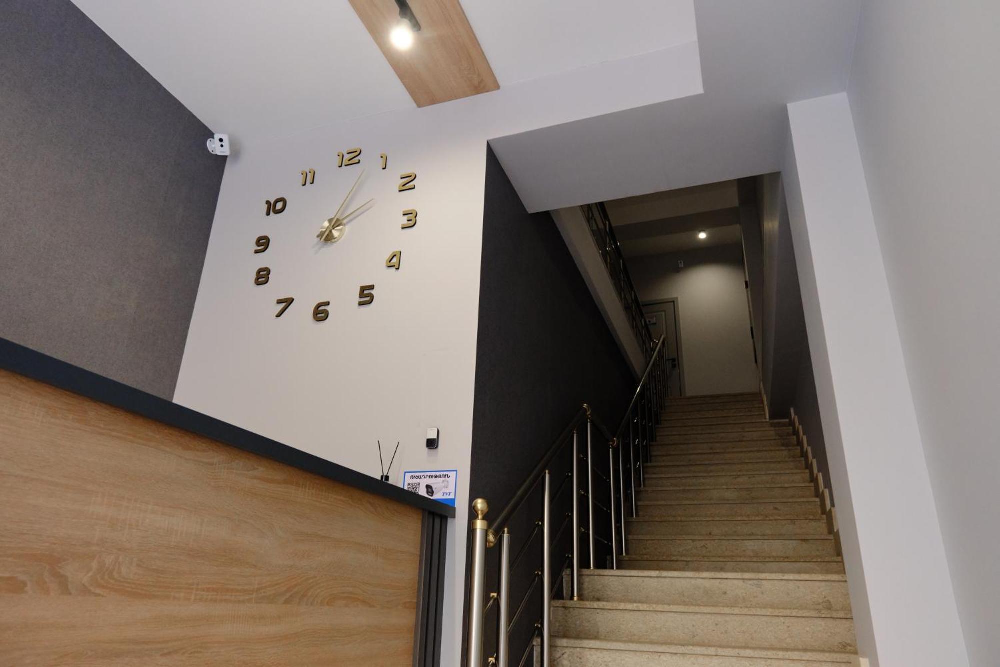 Loft Family Hotel Іджеван Екстер'єр фото