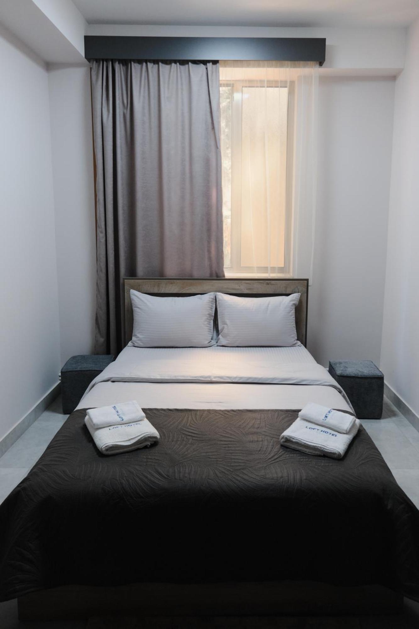 Loft Family Hotel Іджеван Екстер'єр фото